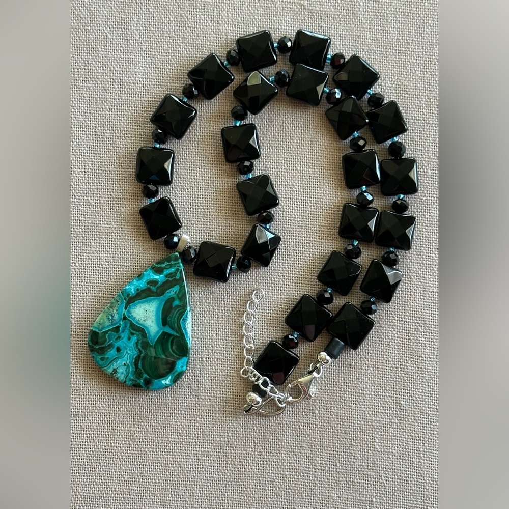 20-1/2 inch Onyx Gemstone bead necklace NWOT